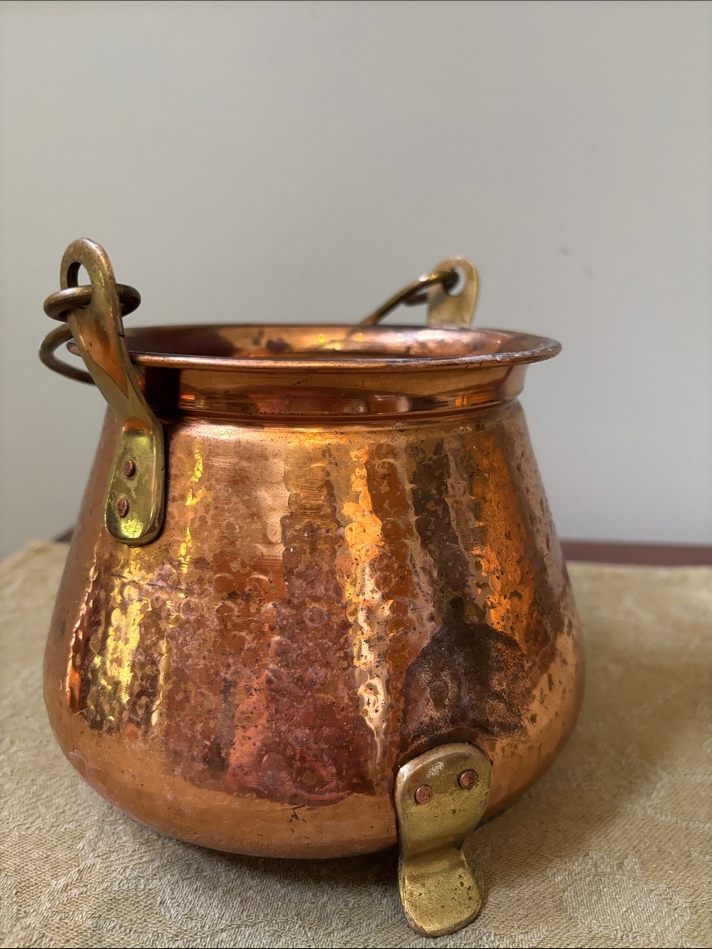 Hammered Copper Cauldron Pitcher with Brass Handle - Copper - Picture 4 of 5